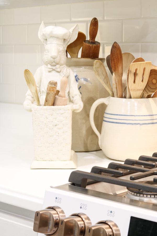 Decorate your kitchen with a rabbit spoon holder
