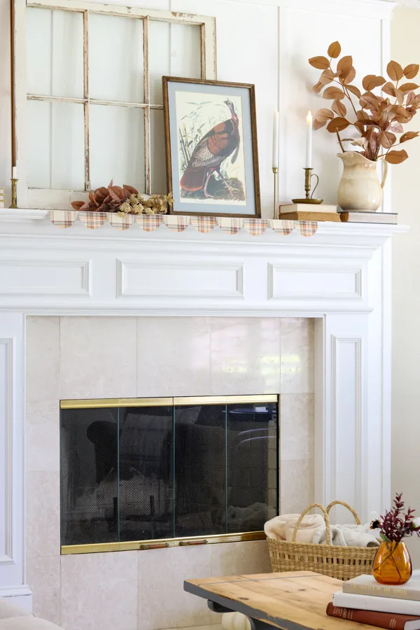 Decorating with fall colors on your fireplace mantel