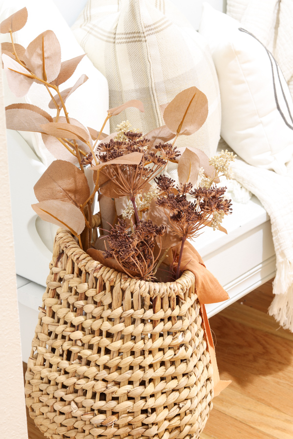 Fall basket with leaves and linen ribbon 