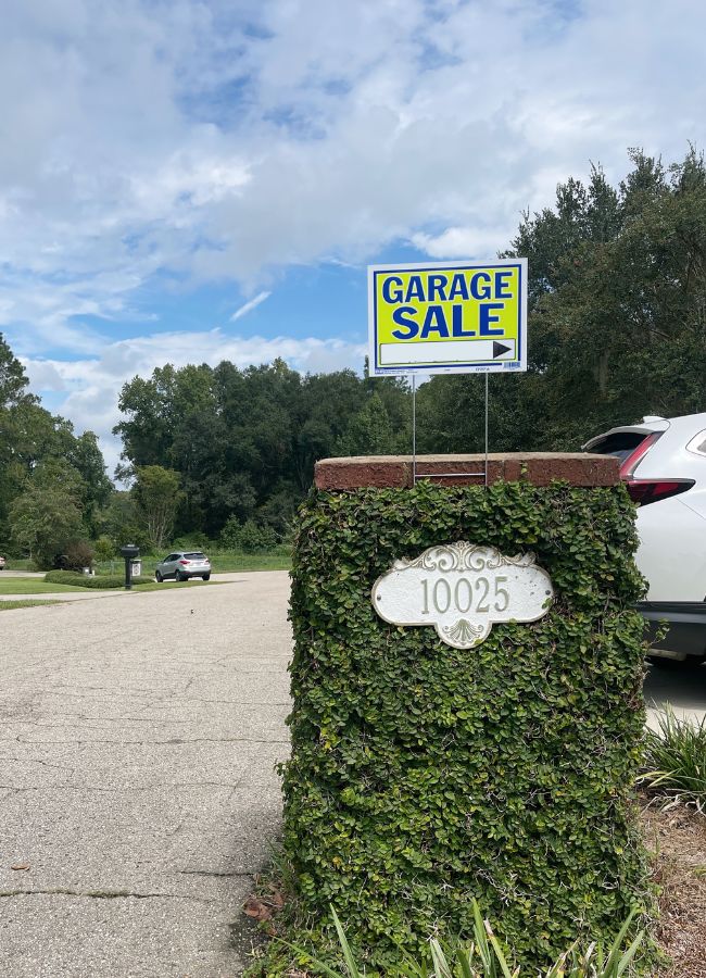 Garage sale sign
