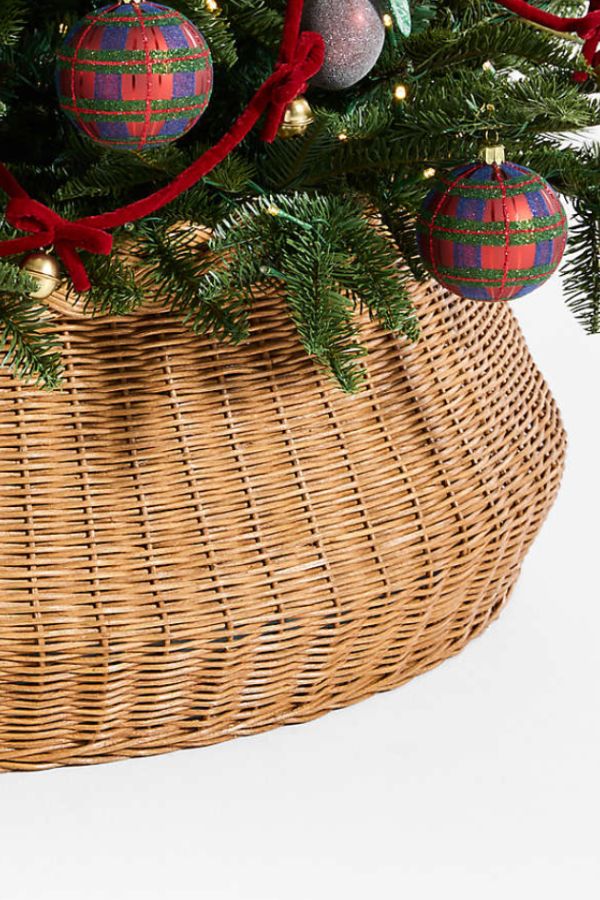 Woven basket Christmas tree base idea