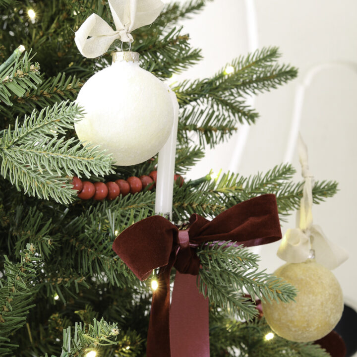 How to Make Velvet Ornaments: DIY Christmas Decor