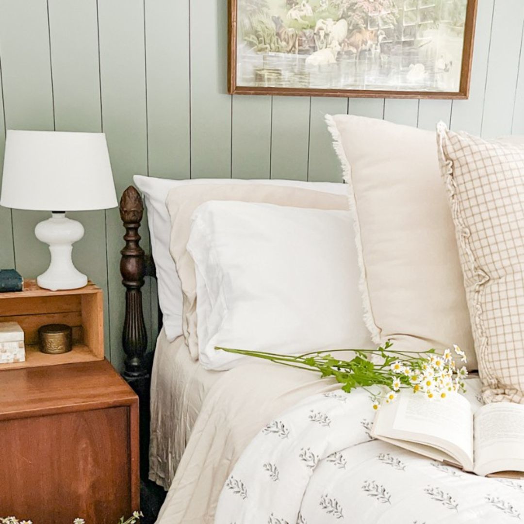Sage Green Paint Colors Bedroom