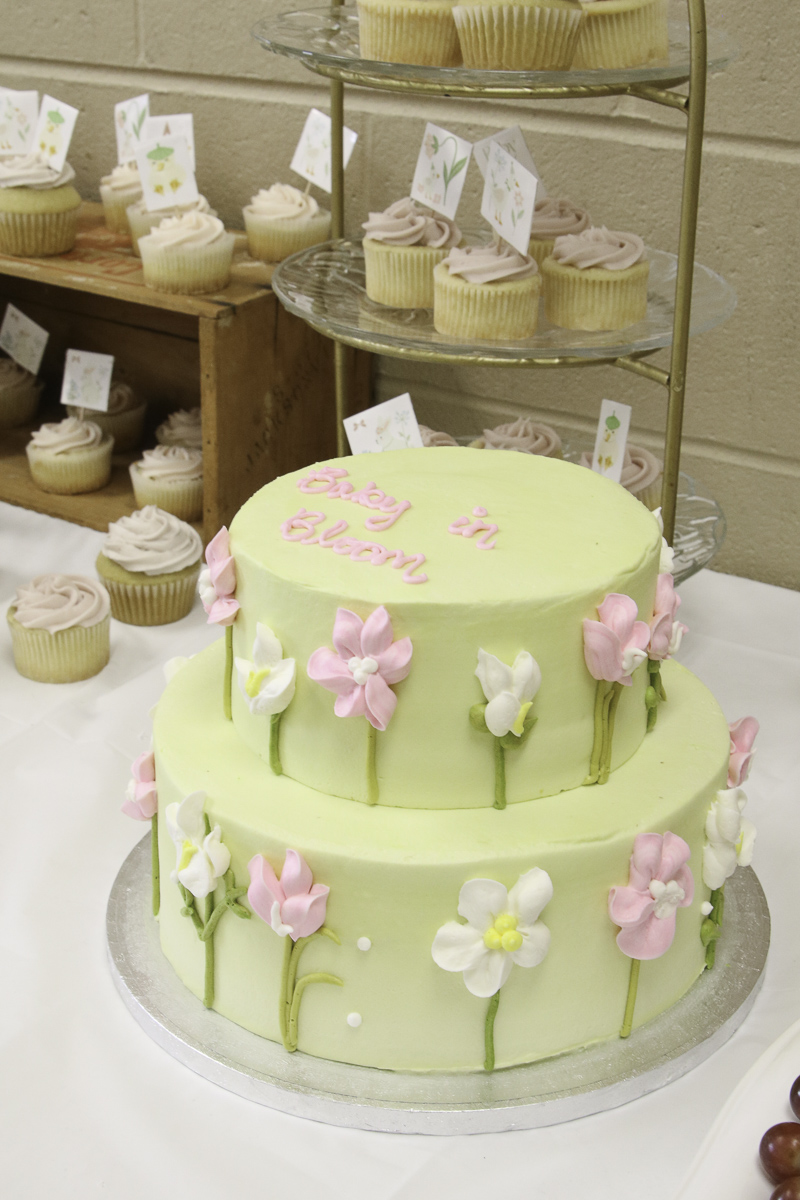 Floral baby shower cupcakes