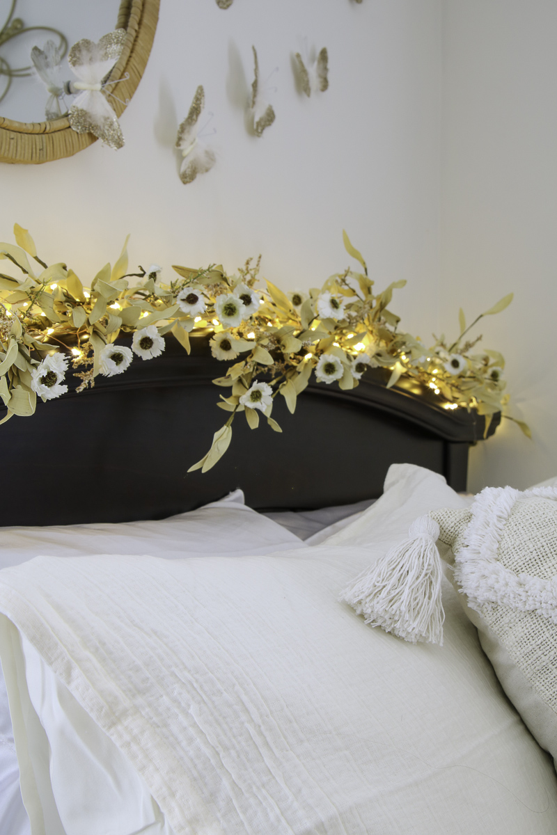 Preteen boho minimalist bedroom garland ideas