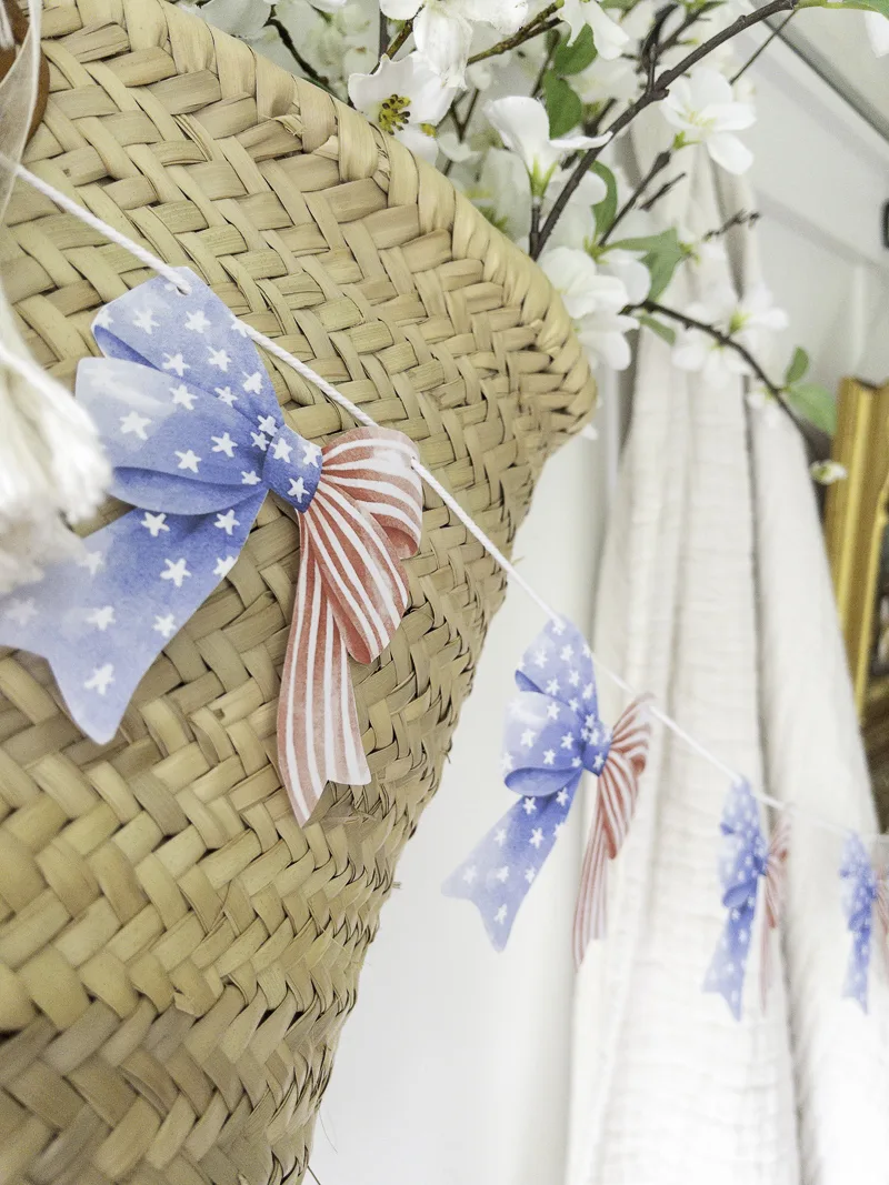 Patriotic bow garland