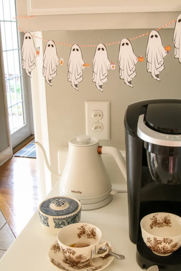 Pumpkin craft printable ghost garland