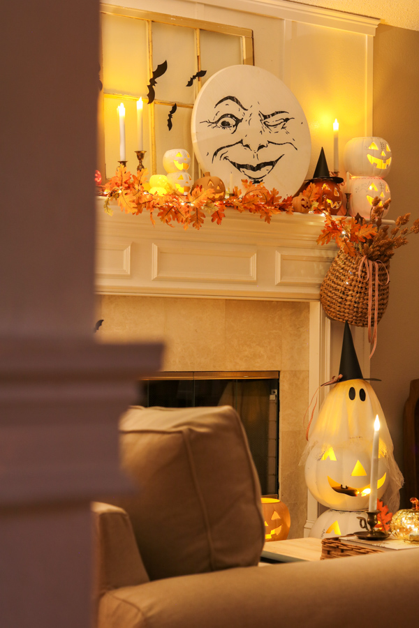 Halloween lighting ideas for inside of your home.