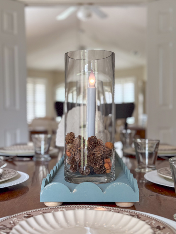 Thanksgiving centerpiece using pinecones