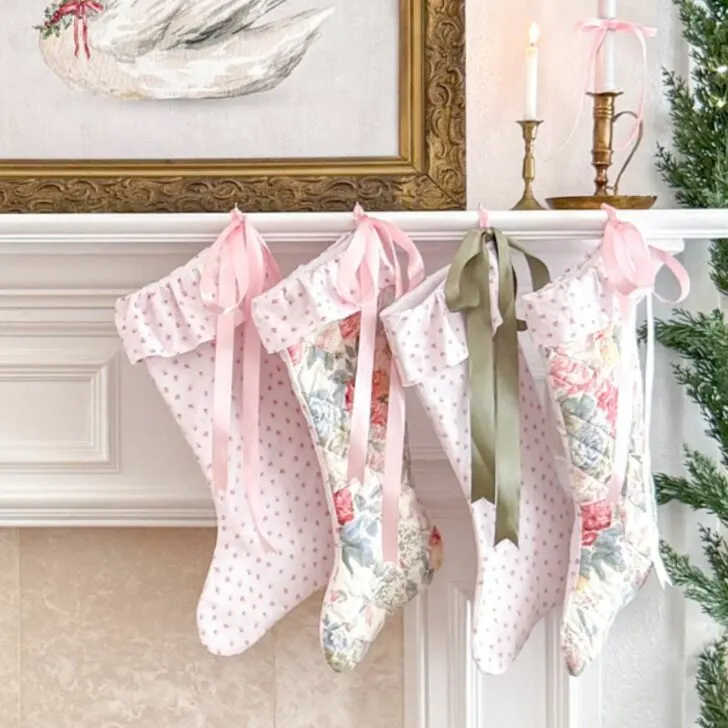 How to sew a Christmas stocking from a pillowcase