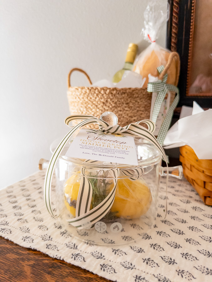 Simmer pot housewarming kit with borosilicate glass pot and printable gift tags