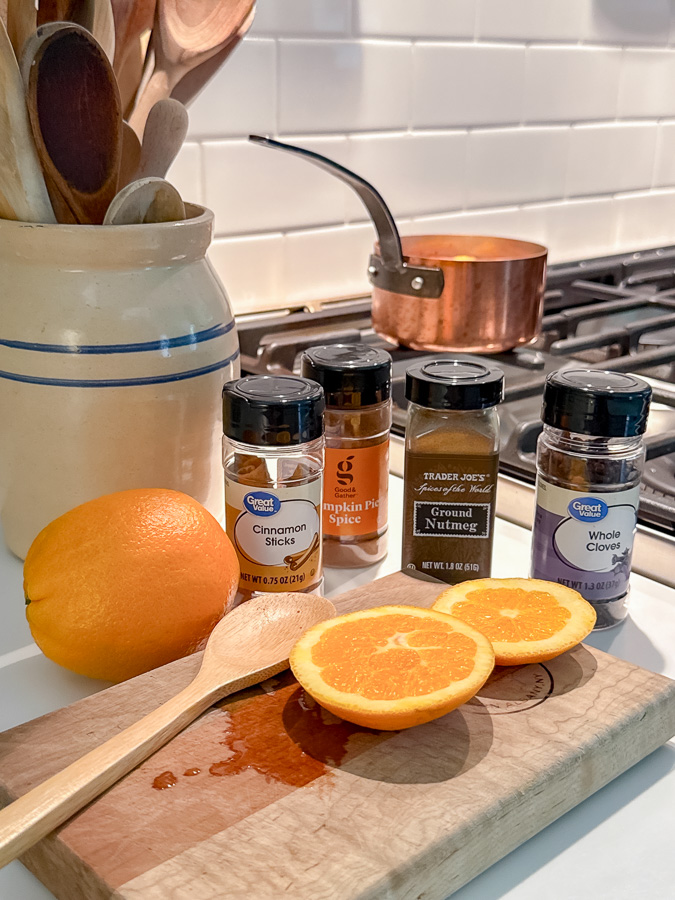 Pumpkin spice simmer pot for autumn ingredients