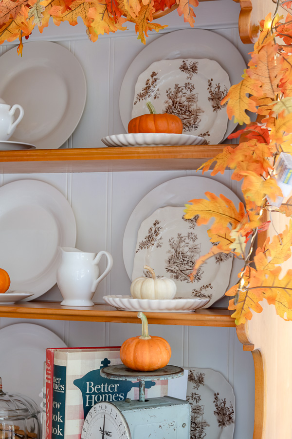 neutral fall hutch decor