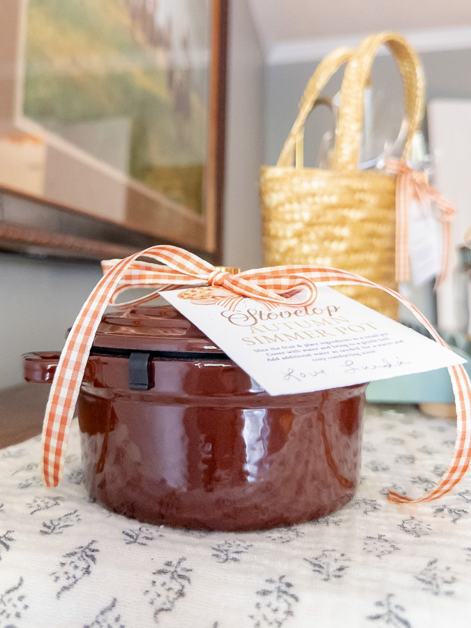 Mini Dutch oven simmer pot gift idea from Hearth and Hand Magnolia