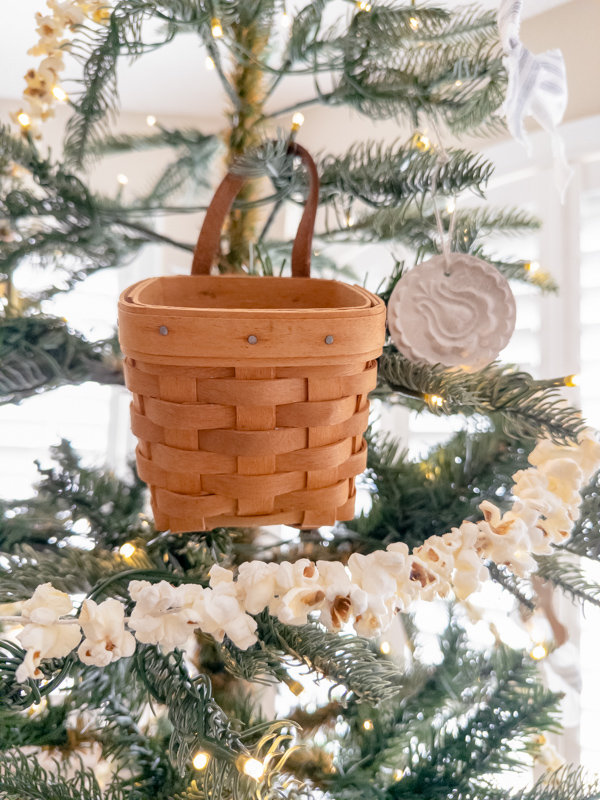 Baskets on Christmas tree