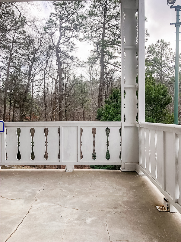 President Roosevelts home features a carved rail design on their back porch. Perfect idea for a newer build.