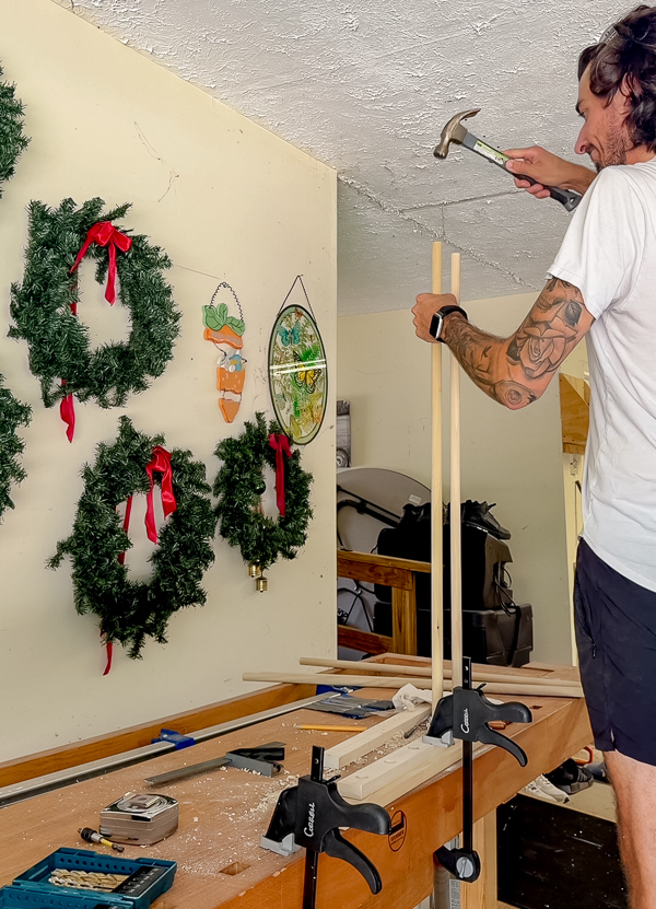 Making a Shiela Mail with wooden dowels