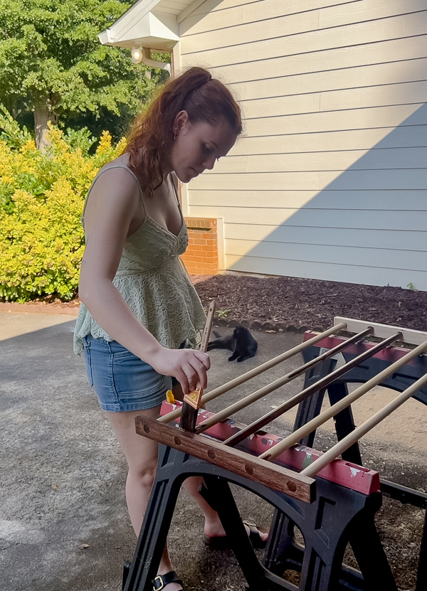 Staining a Shiela Maid in a walnut finish